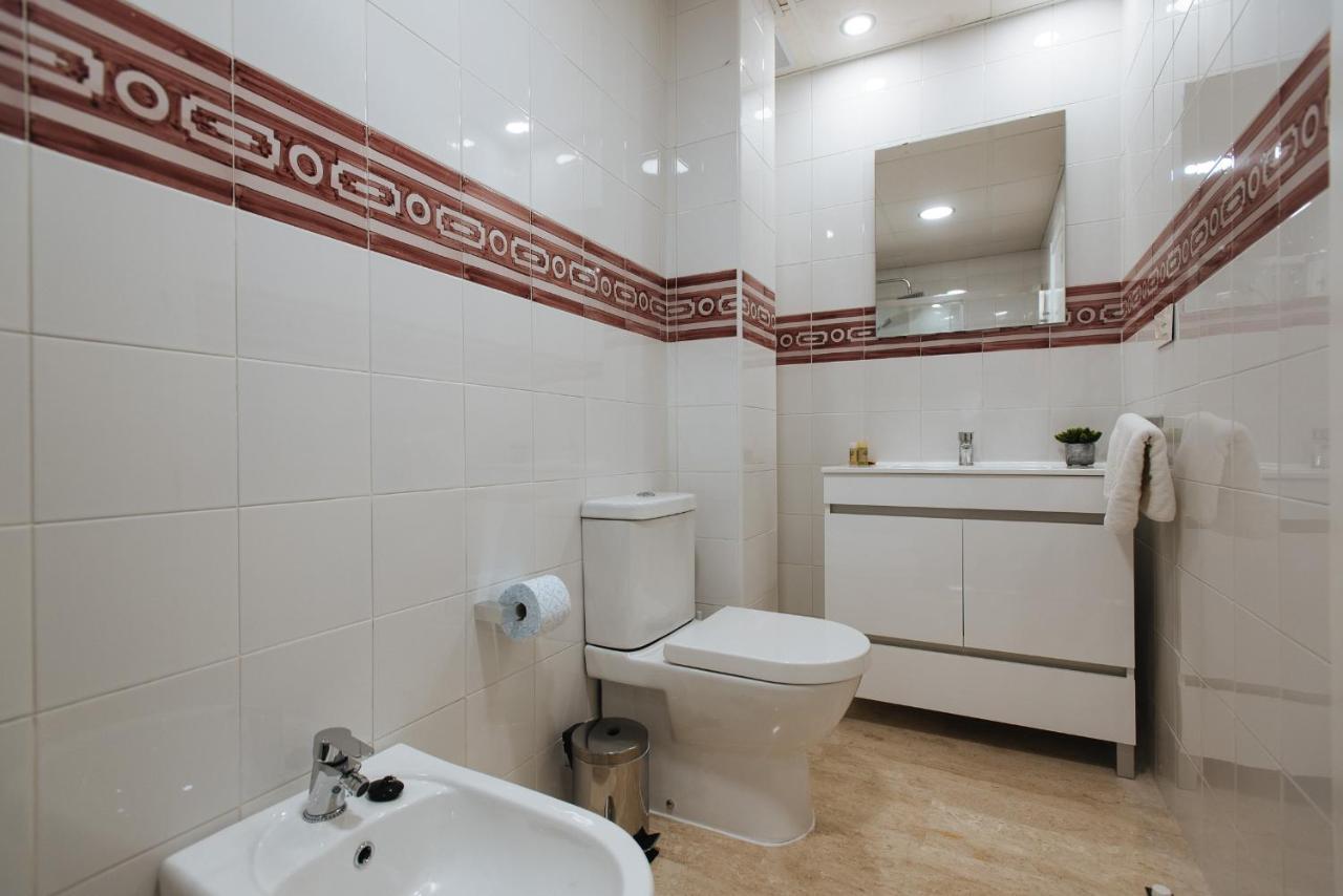 Triana Boutique Free Parking Apartamento Sevilha Exterior foto